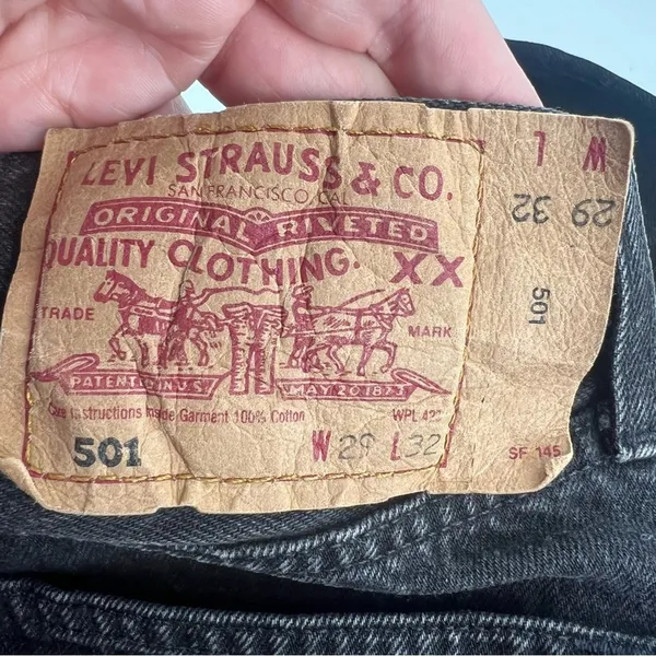 VINTAGE 90’s Levi’s 501’s black‎ distressed sz 29 - Image 8