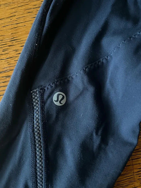 Navy Lululemon Leggings - Image 2