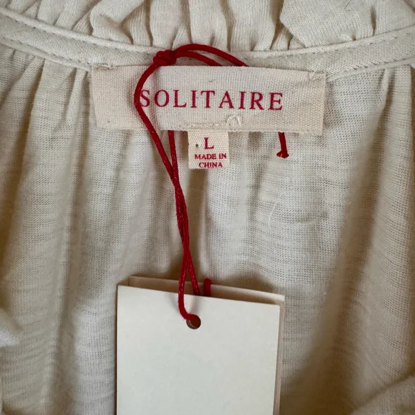 Solitaire Cream Floral Embroidered Boho Blouse Size Large - Image 3