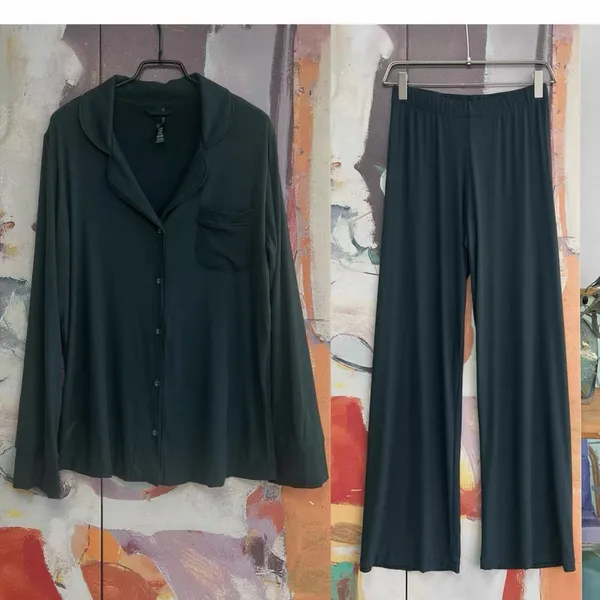 SKIMS pajamas set green M - Image 3