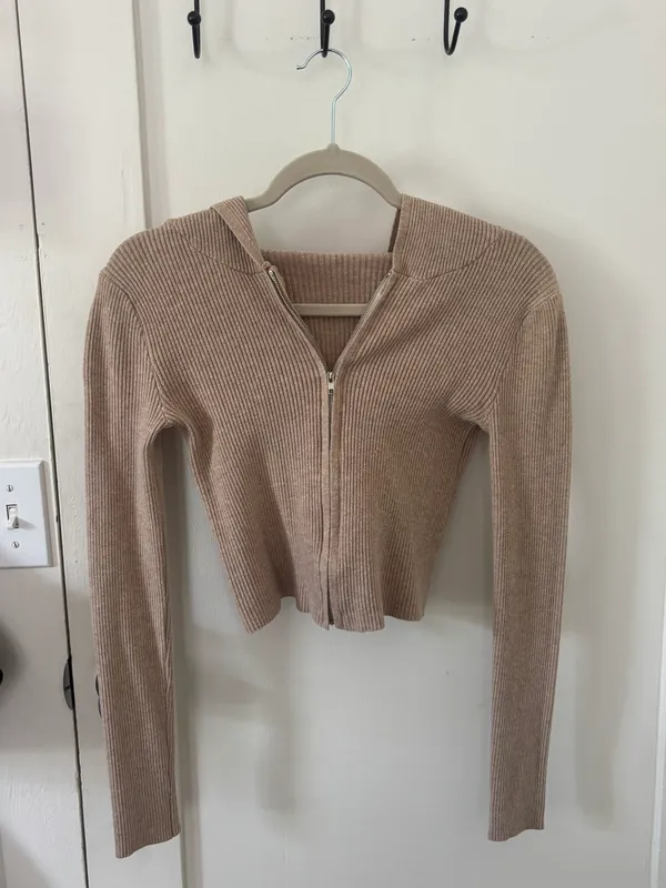Soft Zip Up Sweater - Image 3