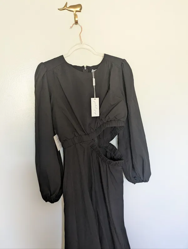 Petal & Pup Ginnee Puff Sleeve Cutout Midi Dress Black Large - Image 4
