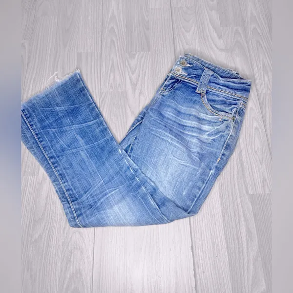 Y2K Women’s Embroidered Low Rise Bootcut Distressed Jeans - Image 4