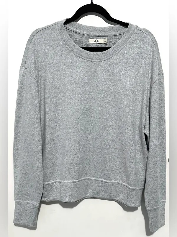 UGG Gable ll Sleep Top NWOT Size Large - Image 3