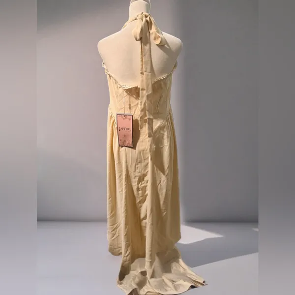 Elegant Cream‎ Halter Neck Dress - Image 6