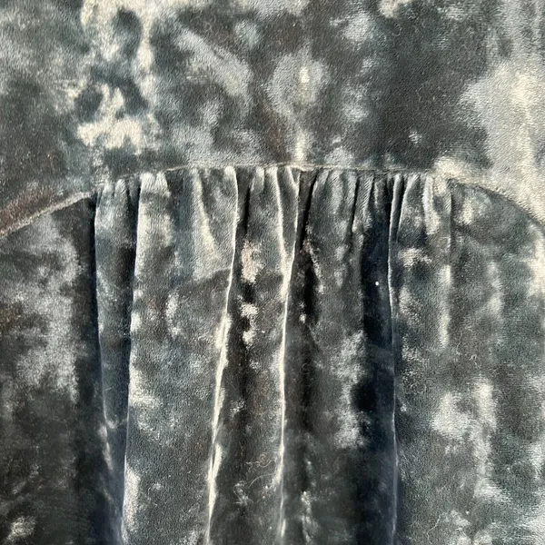 J. Jill Sz M Crushed Velvet Blouse V-Neck Shirred Back Long Sleeve Green Holiday - Image 9