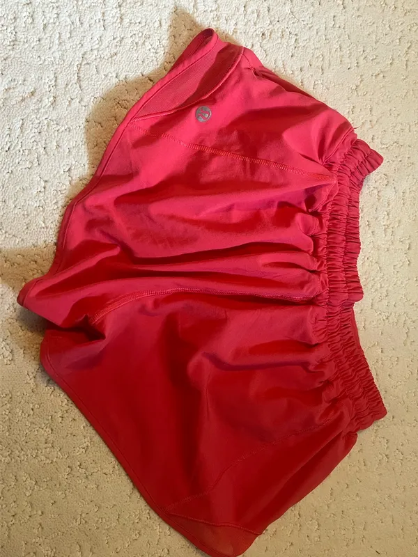 Lululemon Hotty Hot Shorts - Image 3