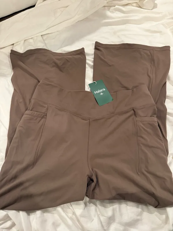 NWT Halara ultrasculpt tummy control leggings - Image 4