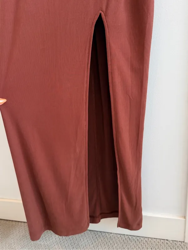 wild fable Chocolate Brown Maxi Dress with Side Slit NWT Size Medium - Image 5