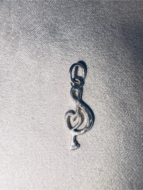 Sterling Silver Musical Notes & heart charms set of 3 - Image 6