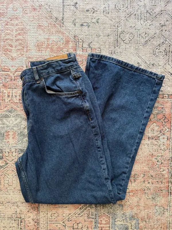 BDG Kayla Low Rise Wide Leg Denim Jeans Size 30 - Image 5