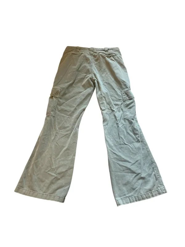 AEROPOSTALE Green Cargo Pants Low Rise Flare leg size 8 - Image 3