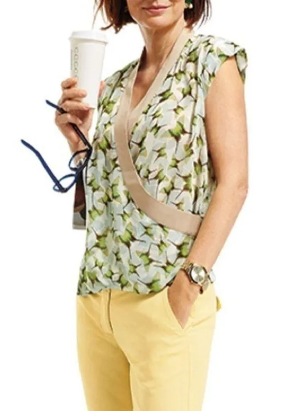 CABI butterfly wrap top - Image 2