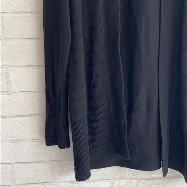 Lululemon Black Knit Cardigan - Image 2