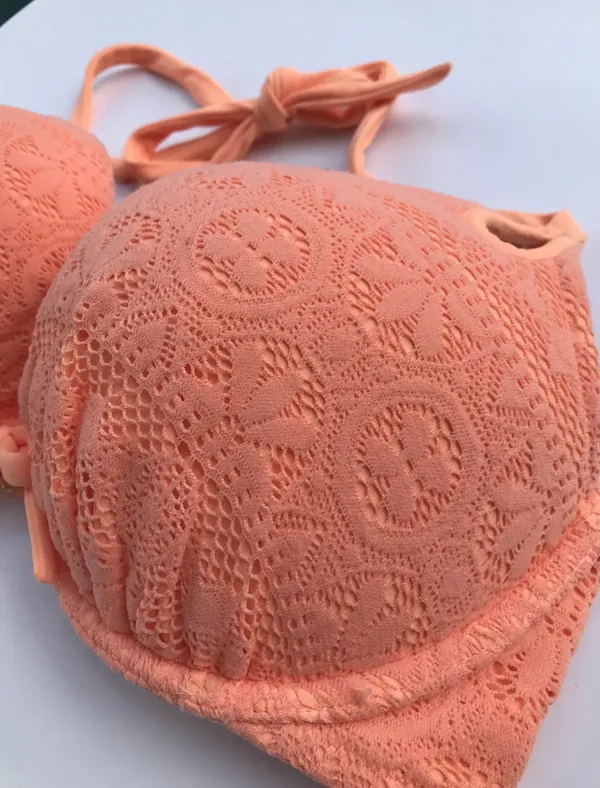 Victoria’s Secret Swim Top 36C - Image 4