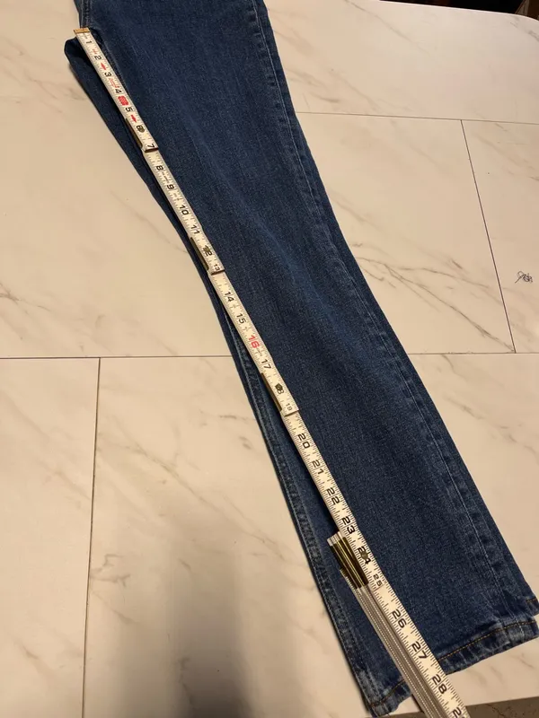 Abercrombie Curve Love Short Ultra High Rise 90s slim straight size 24 - Image 9