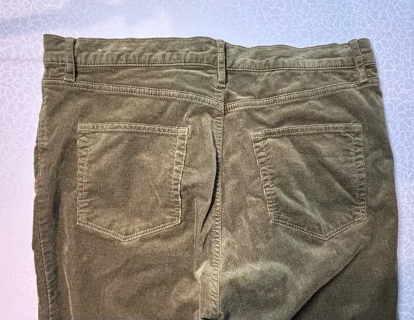LOFT by Ann Taylor | ladies High Waist Skinny Corduroy Pants. Size: 32/14 - Image 3