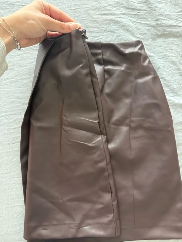 Old navy skirt - Image 4