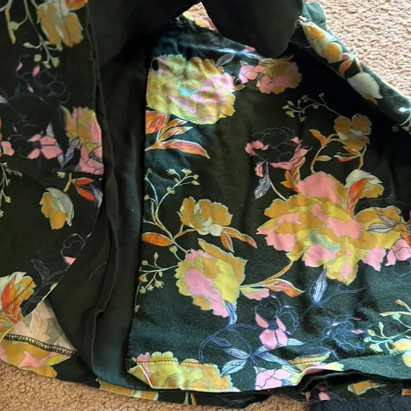 Urban outfitters small floral skirt‎ - Image 5