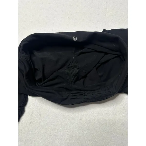Lululemon Black Capri Leggings Size 10 – Ruched Hem & Fold Over Waistband - Image 3