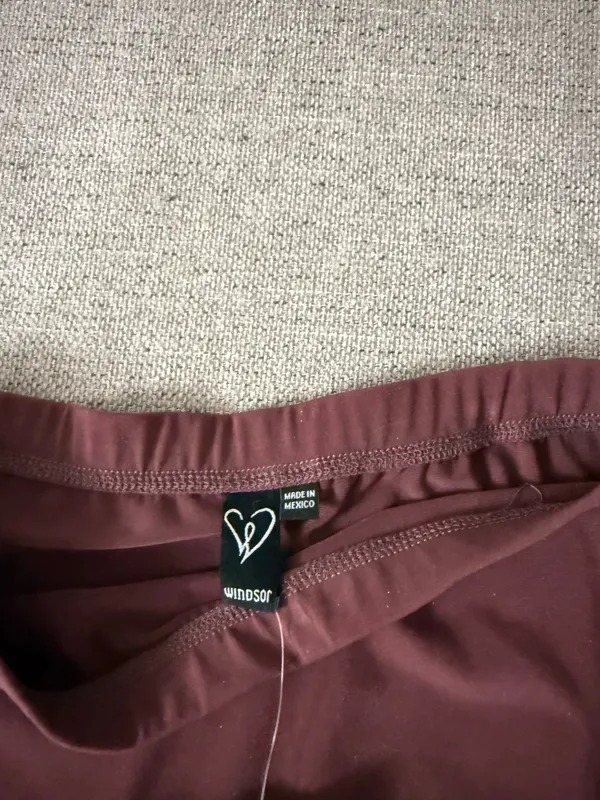 NWT windsor red/brown mini skirt - Image 3