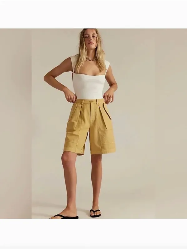 Free People Tybee Pleat Chino Shorts. NWT. Sepia tone - Image 3