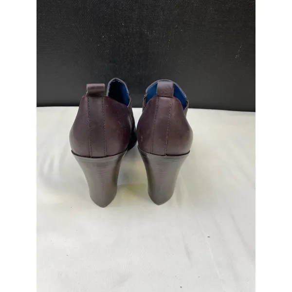 Tommy Hilfiger Women's Brown Leather Slip on Shoes/Heels 3.5" size 9.5 SKU 5818 - Image 4