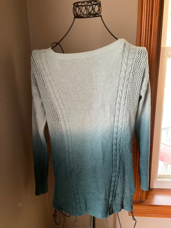 American Eagle Outfitters Wool-Blend Ombré Crewneck Sweater Sz. S - Image 3