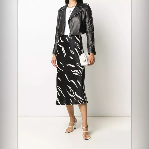 Reformation Pratt Silk Skirt in‎ Black and Cream Print NWT 4 - Image 5