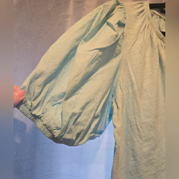 Old Navy Cotton Top - Image 3