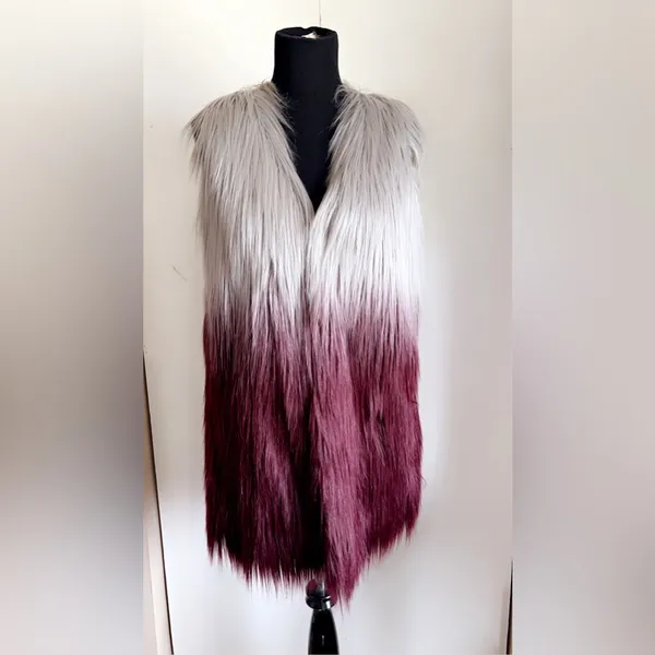 Lisa Rinna Collection Faux Fur Ombré Vest Size Medium. Silver/ maroon - Image 2