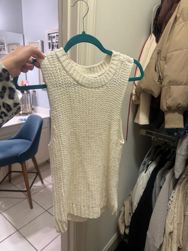 Abercrombie White Knit Tank - Image 4