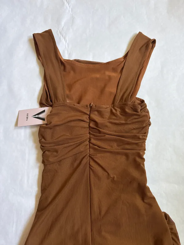 Amazon Dress - Image 3