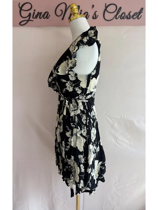 Free People Black and White Floral Wrap Dress Size M - Image 3