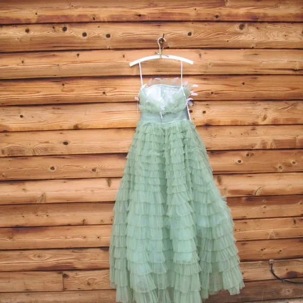 MAC DUGGAL 20530 Green Strapless Ruffle Gown with Feathers - Image 11