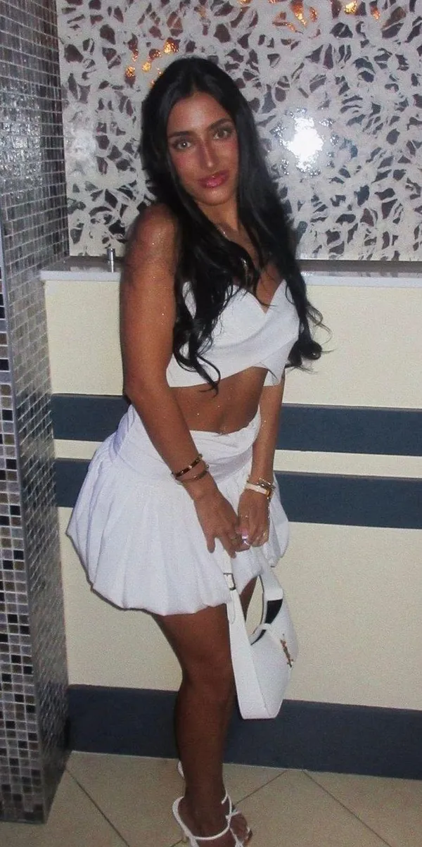 Amazon White Bubble Skirt - Image 2
