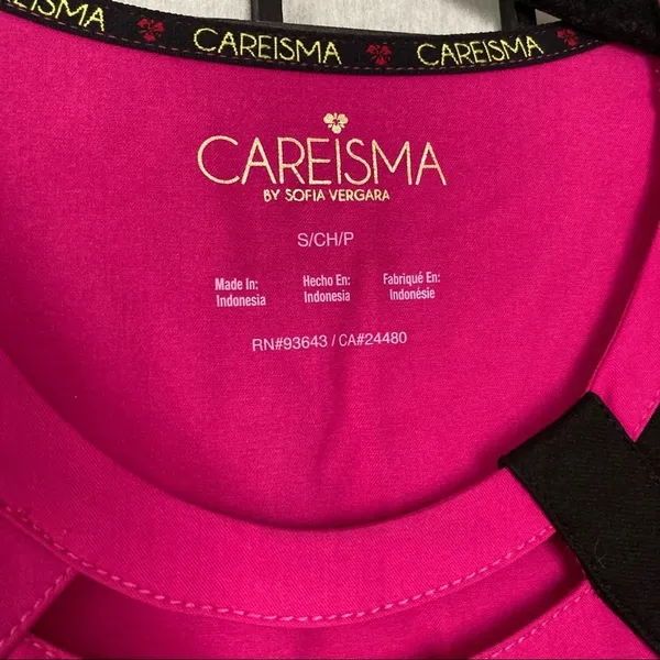 Careisma Keyhole Neck Scrub Top Pink Black Small - Image 5