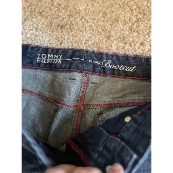 Tommy Hilfiger Classic Boot Cut Dark Wash Denim Jeans Size 6R‎ - Image 4