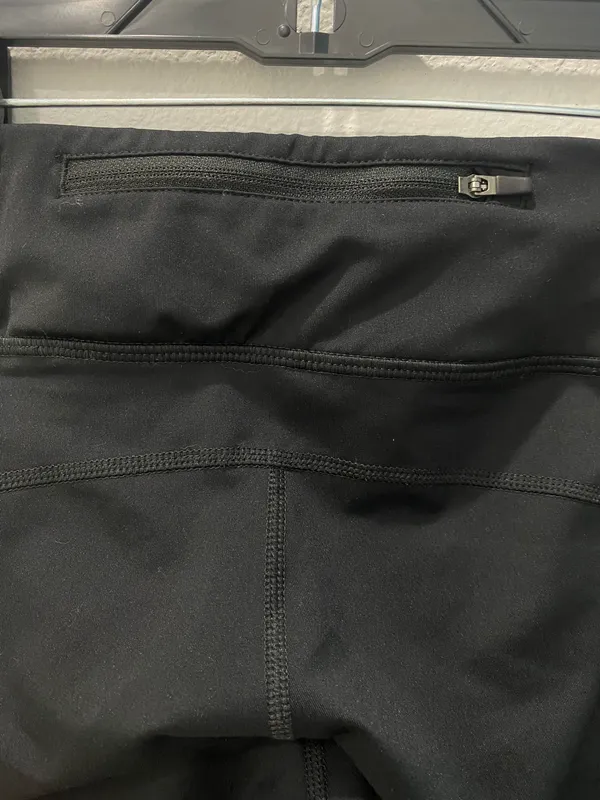 Black Cropped Leggings Size Xs - Image 7
