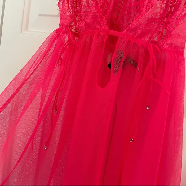 Victoria’s Secret Neon Pink Sheer Lace Babydoll Slip Sz Medium Intimates - Image 8