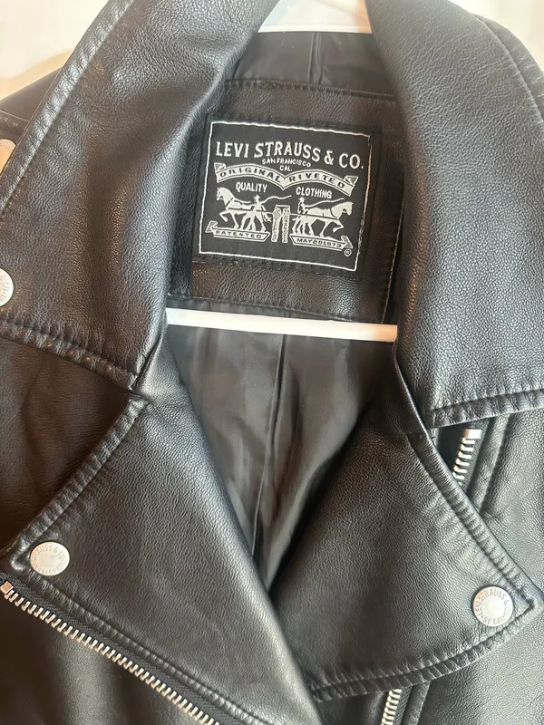 Levi’s Women Biker Leather Faux Jacket Black XS - Image 4