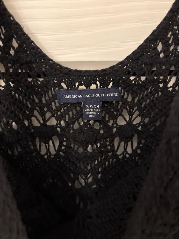 AE Lace Tank Top Black - Image 3