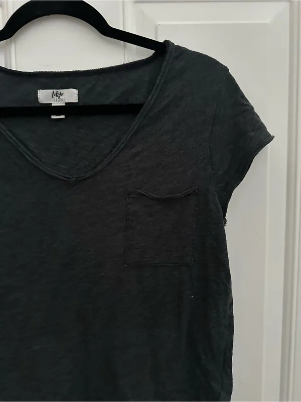 Tokyo Darling Black V-Neck Pocket Tee size S - Image 4