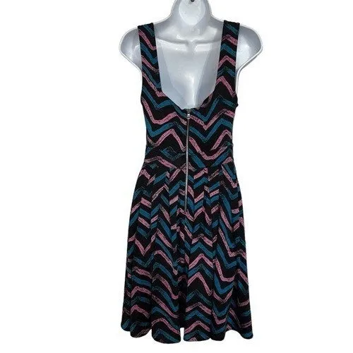 MARC BY MARC JACOBS Pink Blue Chevron Zigzag Fit and Flare Dress‎ NWOT Small - Image 6