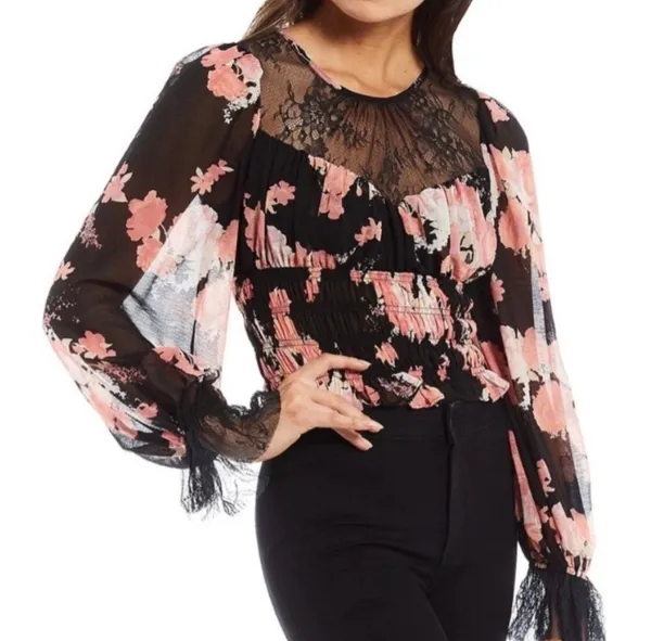 CLEARANCE! Black Floral Free People Lace Blouse Size S EUC - Image 7