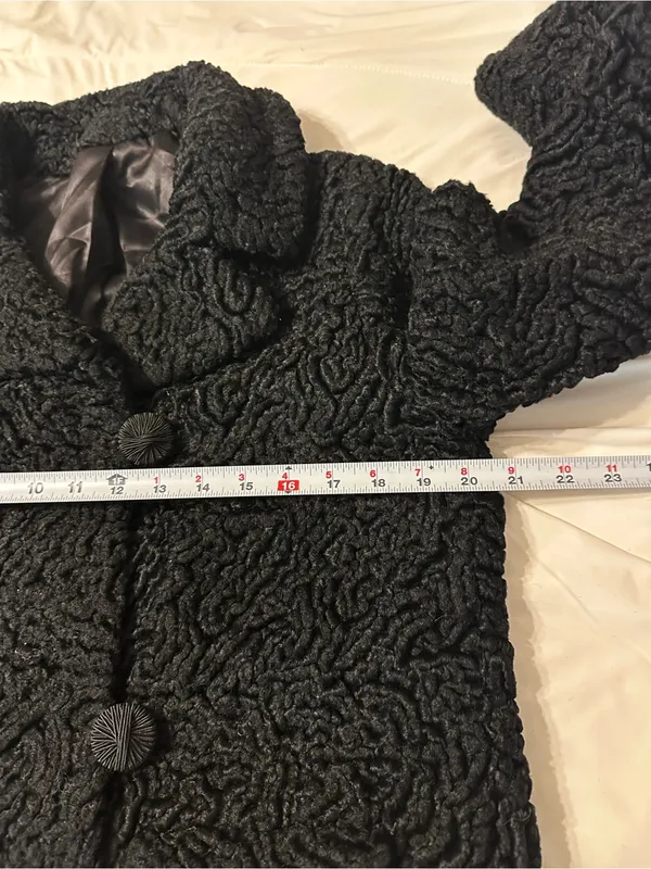 Lustrelam by Halldon LTD Vintage Curly Persian Classic Black Peacoat - Size M? - Image 13
