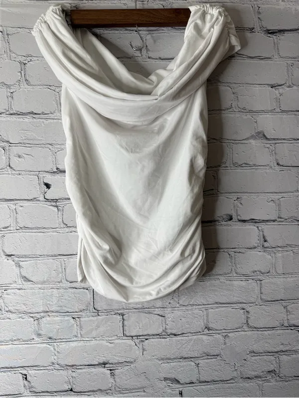 Abercrombie and fitch Women’s White Off-Shoulder Drape Top - Image 2