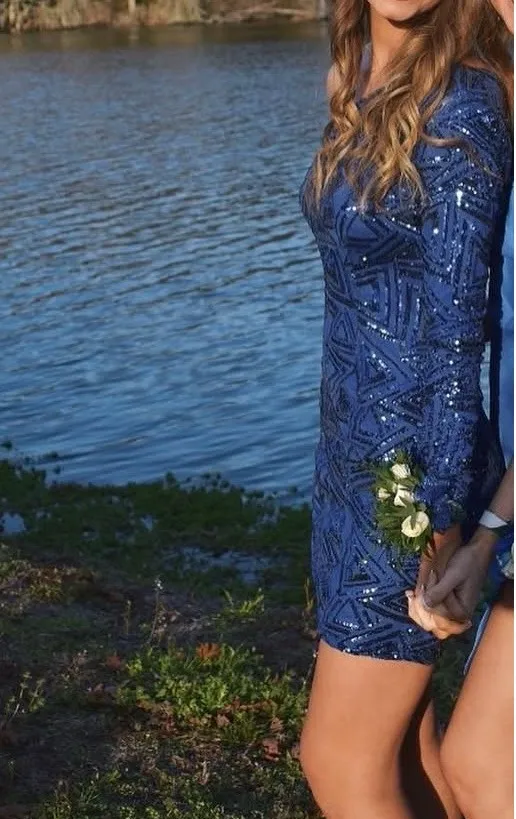 Charlotte Russe Sequin dress - Image 4