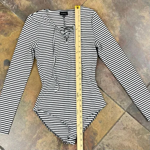 Who What Wear Black White Striped Lace Up Neck Long Sleeve Bodysuit XS - Image 7