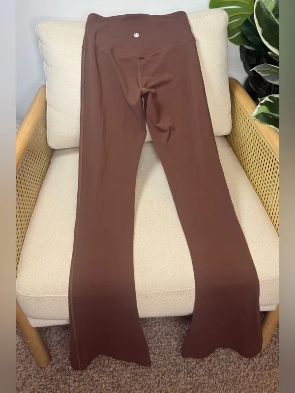 Lululemon Align High-Rise Mini Flare Pant 32" Size 4 - Image 5